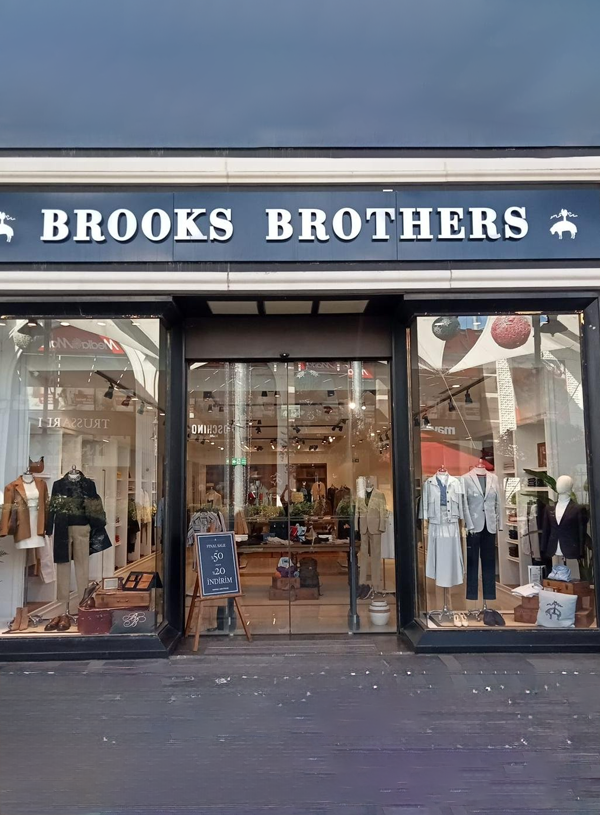 BROOKS BROTHER